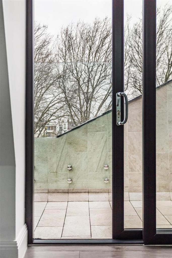 Luxurious Hidden Gem In Wandsworth Daire Londra Dış mekan fotoğraf